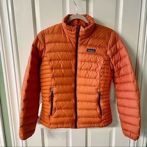 Patagonia orange puffer jacket size small